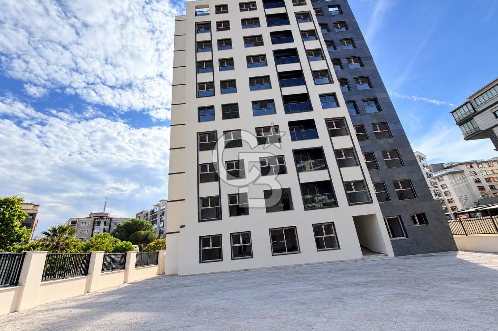 KARŞIYAKA MAVİŞEHİR YALI MAHALLESİNDE BAHÇELİ 1+1  SATILIK DAİRE