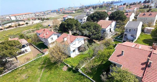 Marmara Ereğli'sinde denize komşu müstakil villa - 374654