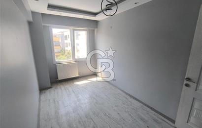 EVONADAN MURADİYEDE ALT GEÇİT KARŞISI 2+1 KAPALI MUTFAK KİRALIK