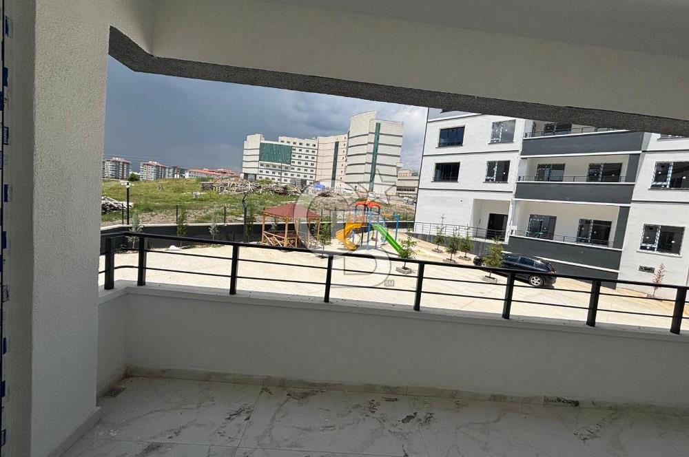 GÖLBAŞI DEVLET HASTANESİ YANI GENİŞ SIFIR 4+1 SATILIK DAİRE 