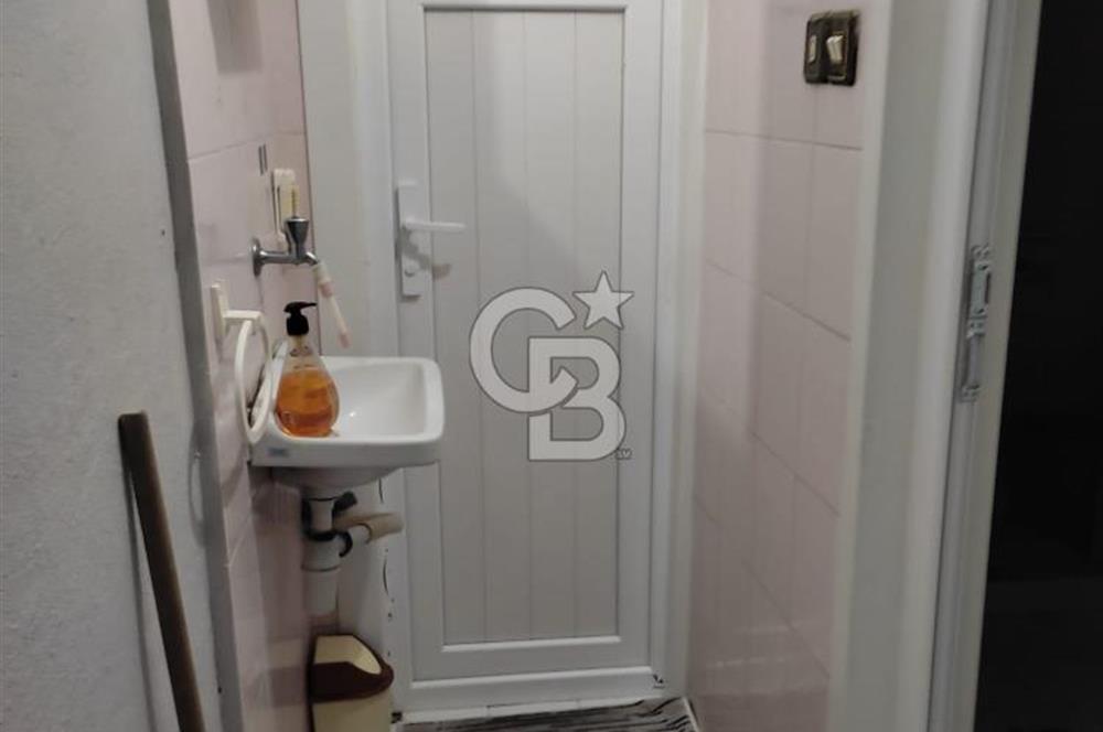 ŞÜKRANİYE ŞİRİN SOKAK'TA SATILIK 2+1
