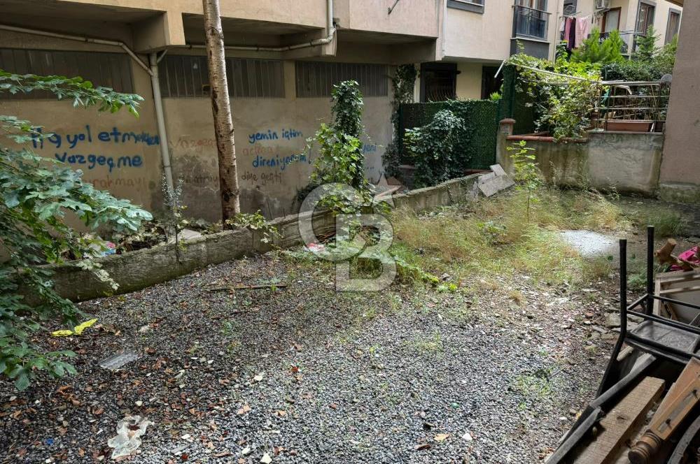 Sancaktepe Sarıgazi'de Geniş Bahçeli Kiralık Dükkan