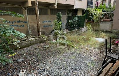 Sancaktepe Sarıgazi'de Geniş Bahçeli Kiralık Dükkan