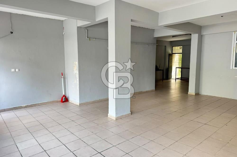 Sancaktepe Sarıgazi'de Geniş Bahçeli Kiralık Dükkan