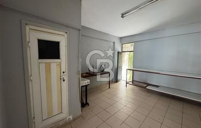 Sancaktepe Sarıgazi'de Geniş Bahçeli Kiralık Dükkan