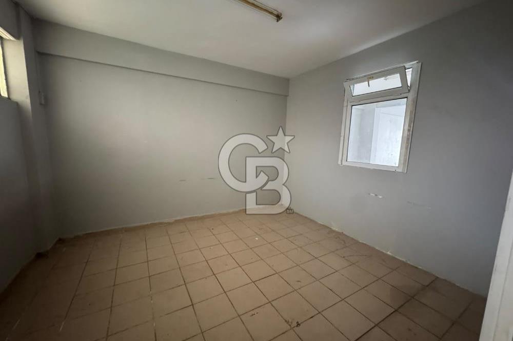 Sancaktepe Sarıgazi'de Geniş Bahçeli Kiralık Dükkan