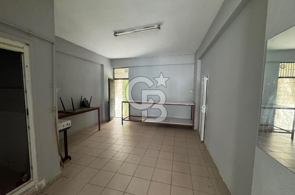 Sancaktepe Sarıgazi'de Geniş Bahçeli Kiralık Dükkan