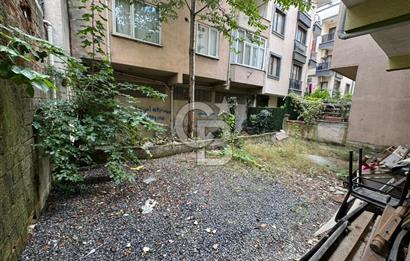 Sancaktepe Sarıgazi'de Geniş Bahçeli Kiralık Dükkan