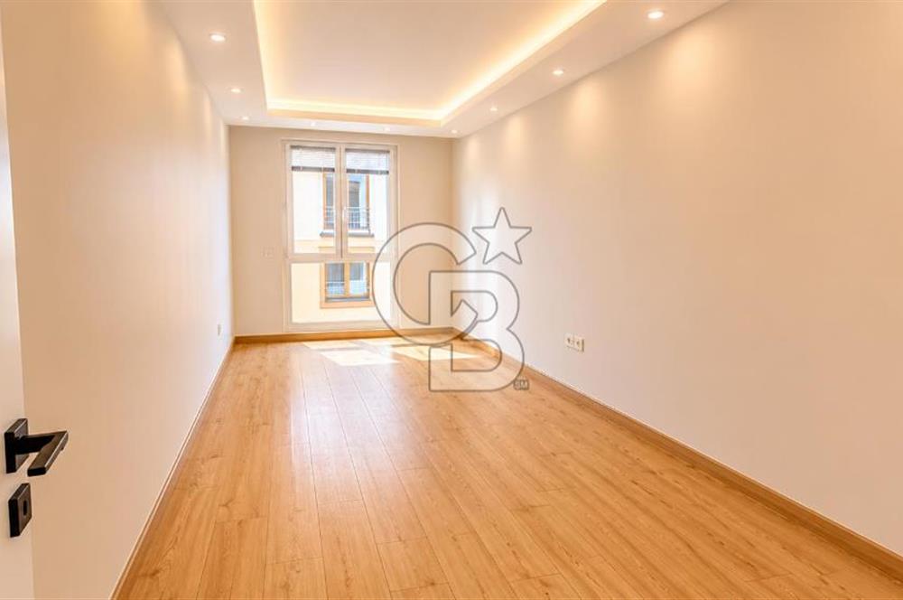 CADDE ÜZERİNDE 3+1 ULAŞIM AVANTAJLI SATILIK LÜKS DAİRE