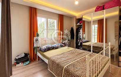 Bayraklı Soğukkuyu Girne Cadde Cepheli Satılık 3+1 Dubleks