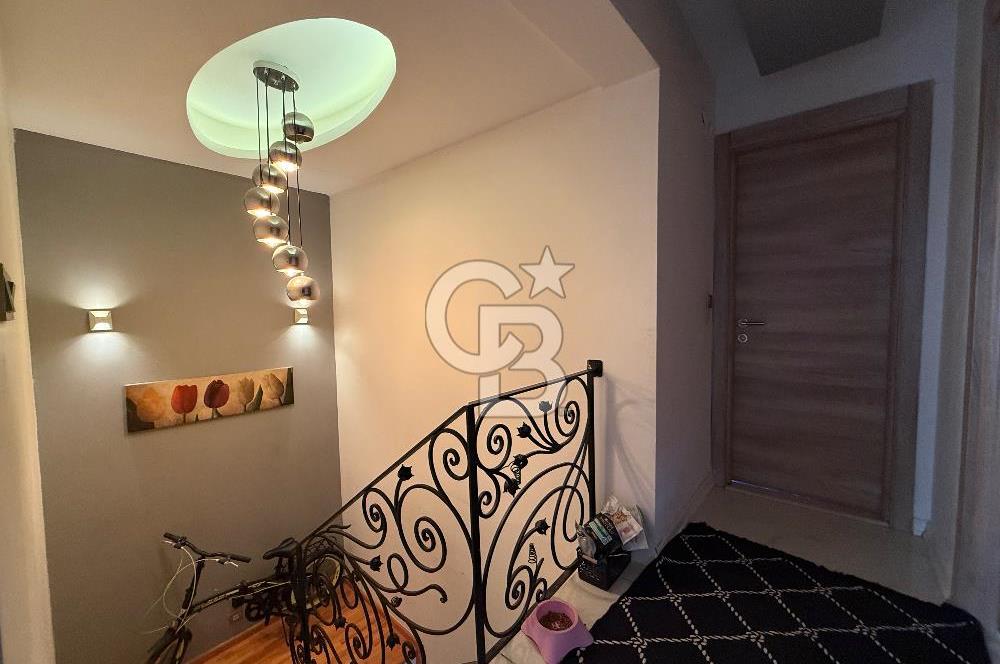 Bayraklı Soğukkuyu Girne Cadde Cepheli Satılık 3+1 Dubleks