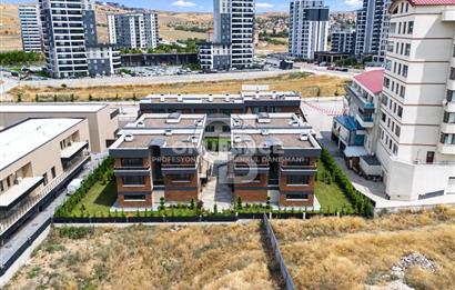 ALACAATLI BERCESTE VİLLALARINDA 5+1 SATILIK VİLLA