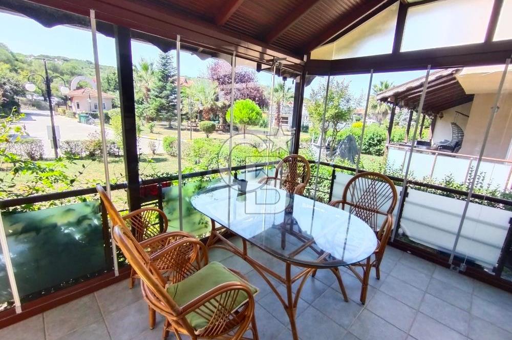 şile çayırbaşında site içerisinde havuzlu villa