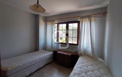 şile çayırbaşında site içerisinde havuzlu villa