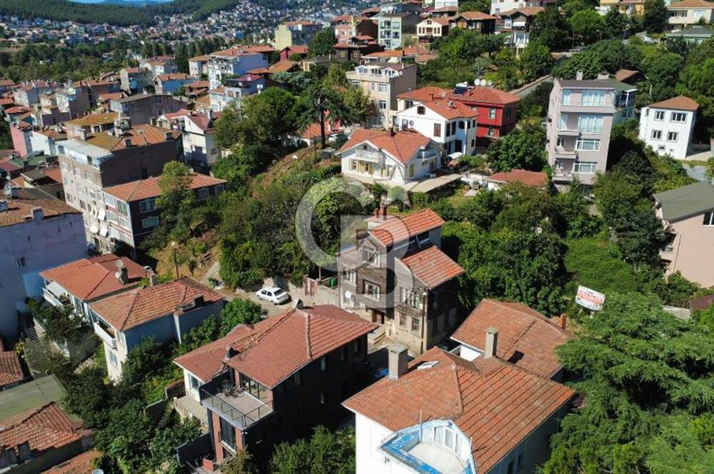 Beykoz da deniz manzaralı bahçeli 2.derece tarihi köşk