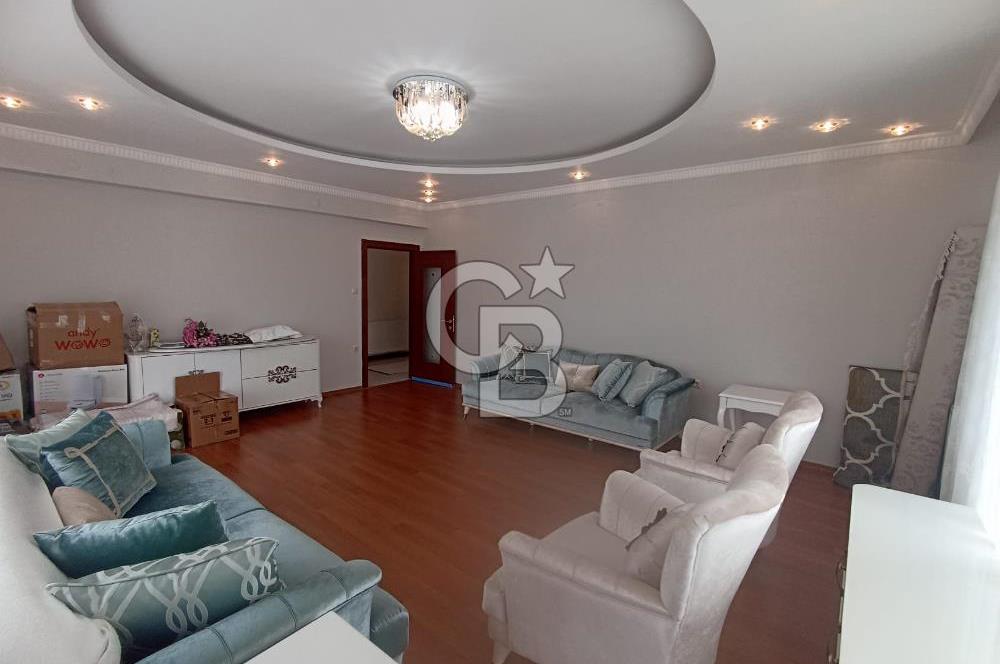 COLDWELL BANKER SAFİR'den F.KAYAHAN da 4+1 SATILIK LÜKS DAİRE