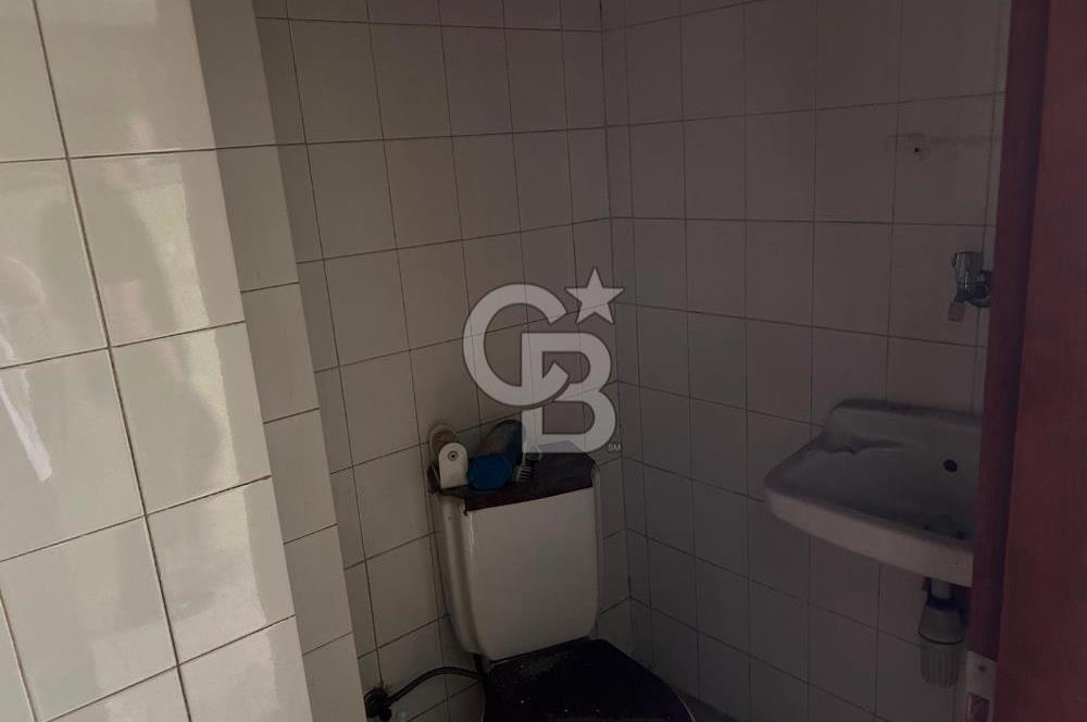 CB CITY'DEN DOKTORLAR CAD BAŞKURT İŞ MERKEZİNDE SATILIK OFİS
