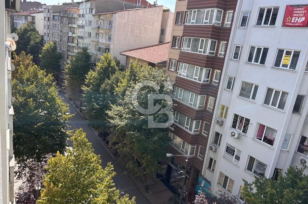 CB CITY'DEN DOKTORLAR CAD BAŞKURT İŞ MERKEZİNDE SATILIK OFİS