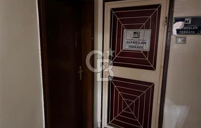 CB CITY'DEN DOKTORLAR CAD BAŞKURT İŞ MERKEZİNDE SATILIK OFİS