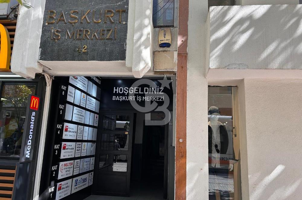 CB CITY'DEN DOKTORLAR CAD BAŞKURT İŞ MERKEZİNDE SATILIK OFİS