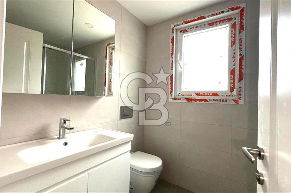Göztepe bağdat caddesine parelel 3+1 sıfır bina balkon 120 net