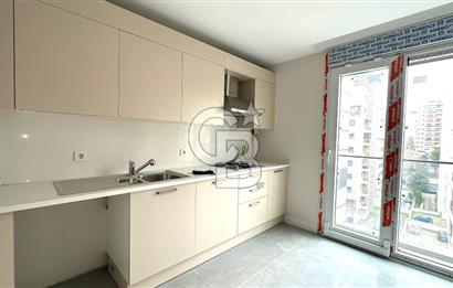 Göztepe bağdat caddesine parelel 3+1 sıfır bina balkon 120 net
