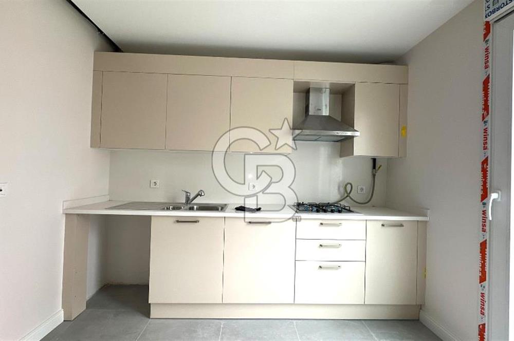 Göztepe bağdat caddesine parelel 3+1 sıfır bina balkon 120 net