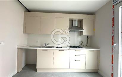 Göztepe bağdat caddesine parelel 3+1 sıfır bina balkon 120 net