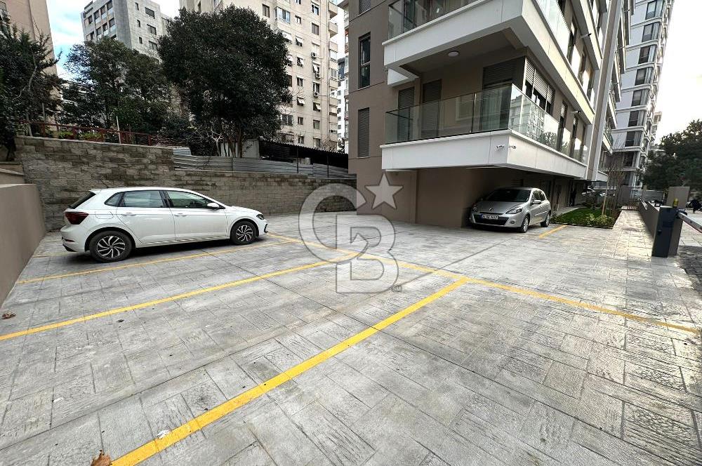 Göztepe bağdat caddesine parelel 3+1 sıfır bina balkon 120 net