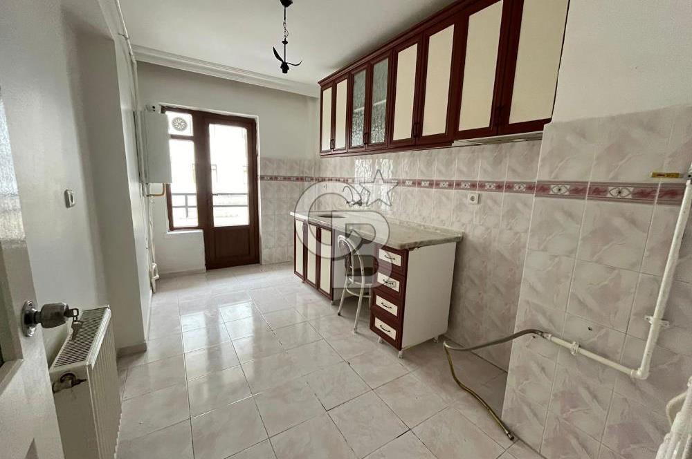 ÖVEÇLERDE LİZBON CADDESİ YAKININDA 3+1 SATILIK DAİRE