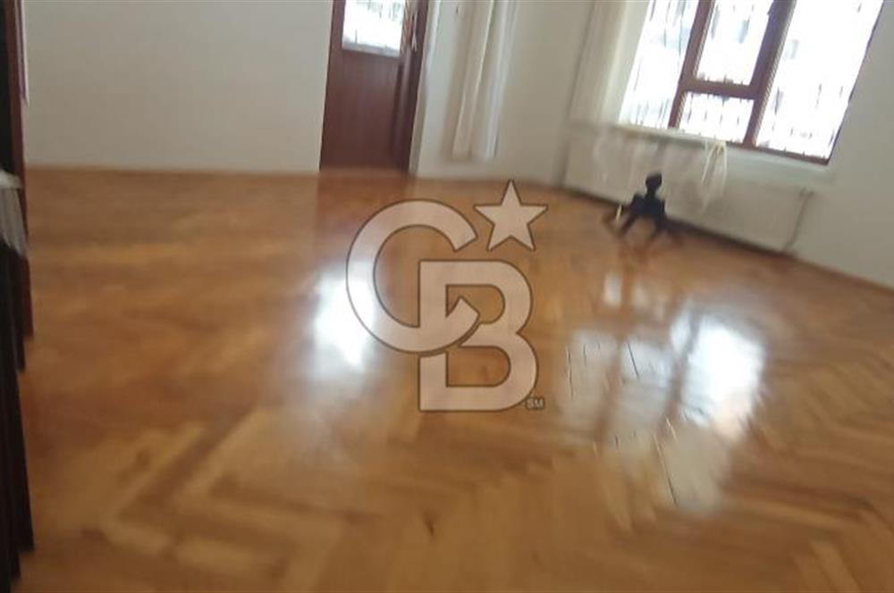 ÖVEÇLERDE LİZBON CADDESİ YAKININDA 3+1 SATILIK DAİRE