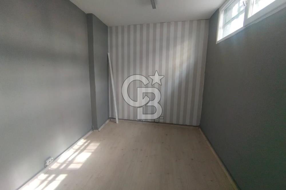 tophane boğazkesen cad. merdivenlerin başında dubleks dükkan