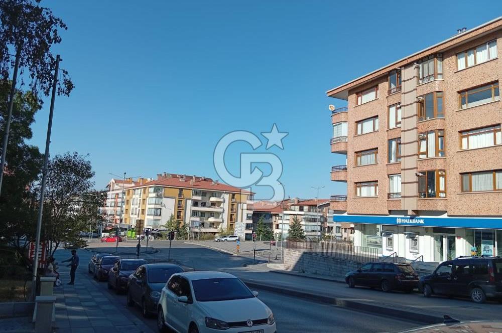 ÖVEÇLER KABİL CADDESİ KÖK TAPU SATILIK 3+1 DAİRE ASANSÖR OTOPARK