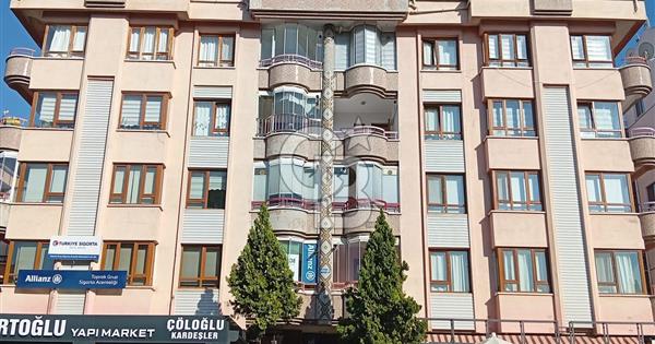 ÖVEÇLER KABİL CADDESİ KÖK TAPU SATILIK 3+1 DAİRE ASANSÖR OTOPARK - 374792