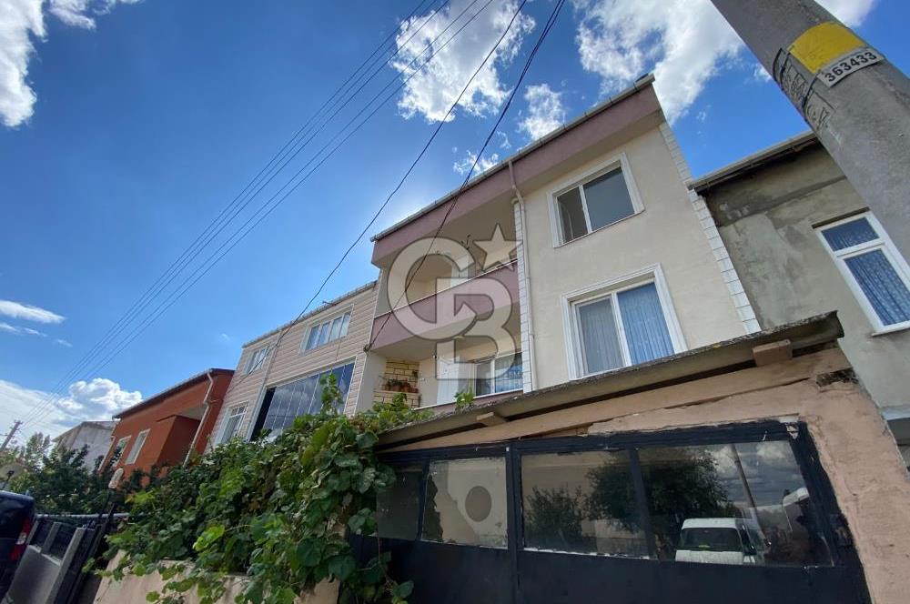 Tekirdağ Çorlu Havuzlarda 1 daire fiyatına 3 daire Satılık Bina