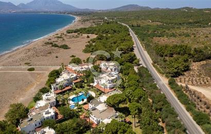 Datça'da Denize Sıfır Havuzlu Sitede Satılık 2+1 Villa