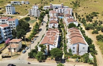 Yalova Armutluda Deniz Manzaralı 4+1 Tripleks Villa | Site İçi
