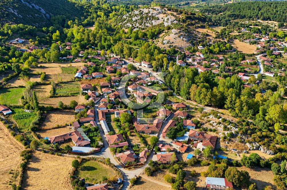 YENİCE AŞAĞIÇAVUŞ KÖYÜNDE 2.071 M² KÖY İÇİ İMARLI SATILIK ARSA