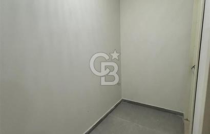 Suadiye'de sıfır caddeye yakın merkezi konum 2+1 daire