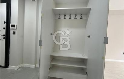 Suadiye'de sıfır caddeye yakın merkezi konum 2+1 daire