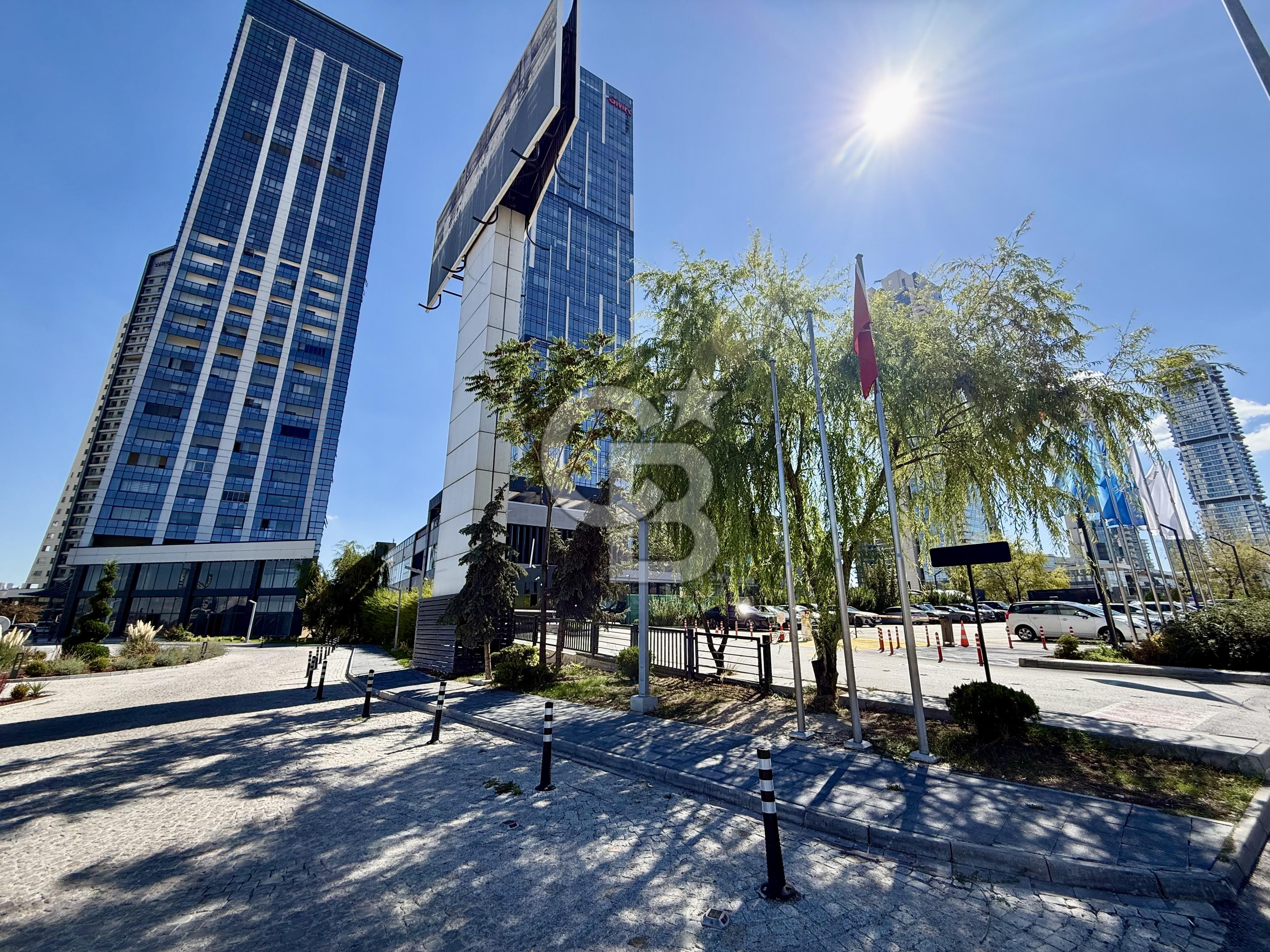 SMK TOWER FATURALAR DAHİL 78 M2 KİRALIK OFİS 