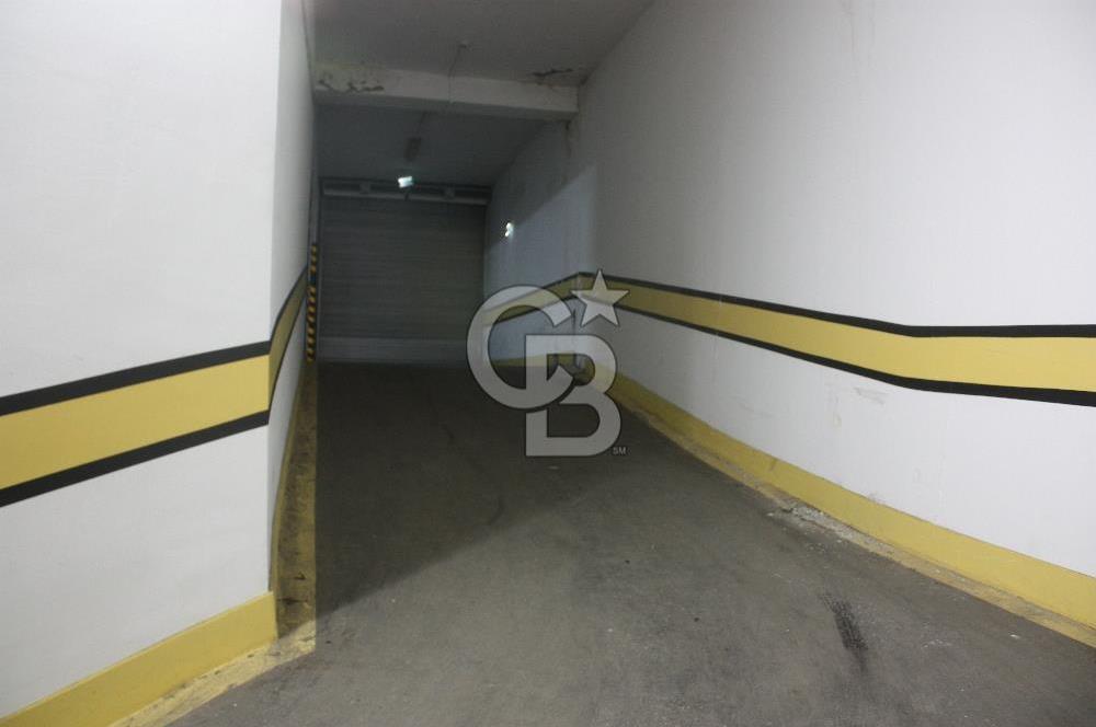 ATAŞEHİR ARAÇ GİRİŞLİ 3.300 M² ÜRETİM MONTAJ DEPO TESİSİ