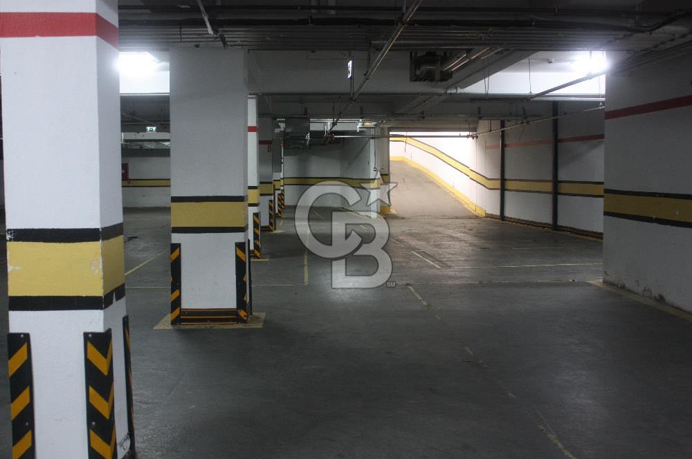 ATAŞEHİR ARAÇ GİRİŞLİ 3.300 M² ÜRETİM MONTAJ DEPO TESİSİ