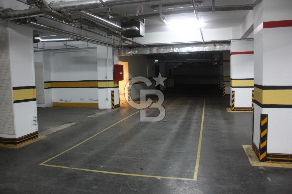 ATAŞEHİR ARAÇ GİRİŞLİ 3.300 M² ÜRETİM MONTAJ DEPO TESİSİ