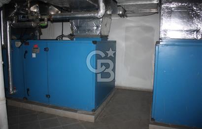 ATAŞEHİR ARAÇ GİRİŞLİ 3.300 M² ÜRETİM MONTAJ DEPO TESİSİ