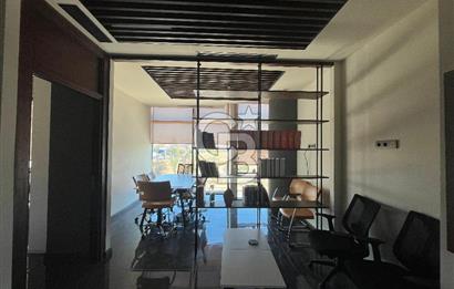 1071 USTA PLAZA'DA 1+1 EŞYALI KİRALIK OFİS