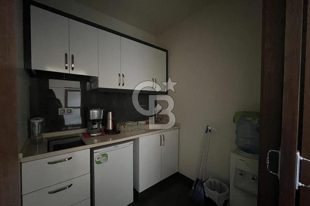 1071 USTA PLAZA'DA 1+1 EŞYALI KİRALIK OFİS