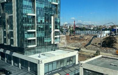1071 USTA PLAZA'DA 1+1 EŞYALI KİRALIK OFİS