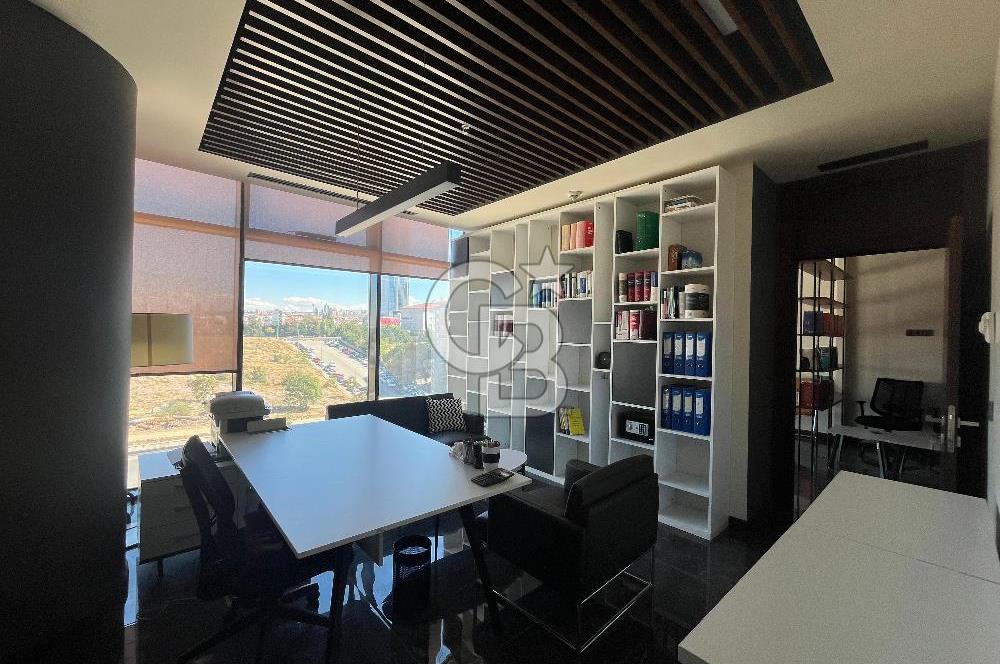 1071 USTA PLAZA'DA 1+1 EŞYALI KİRALIK OFİS