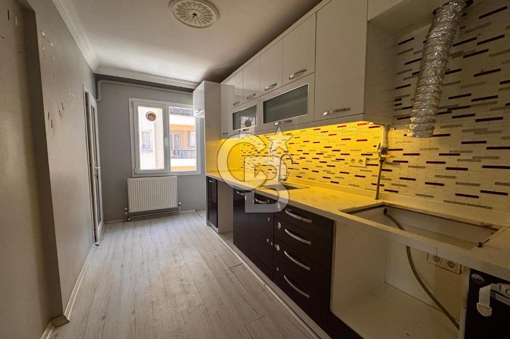 BUCA YILDIZ MAH SİTE İÇERİSİNDE 3.KAT 3+1 115m2 D.GAZLI OTOPARKL